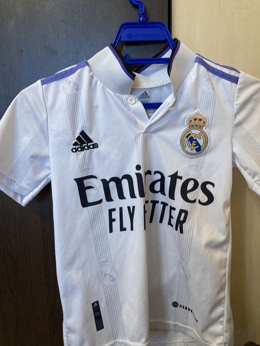 Футболна тениска