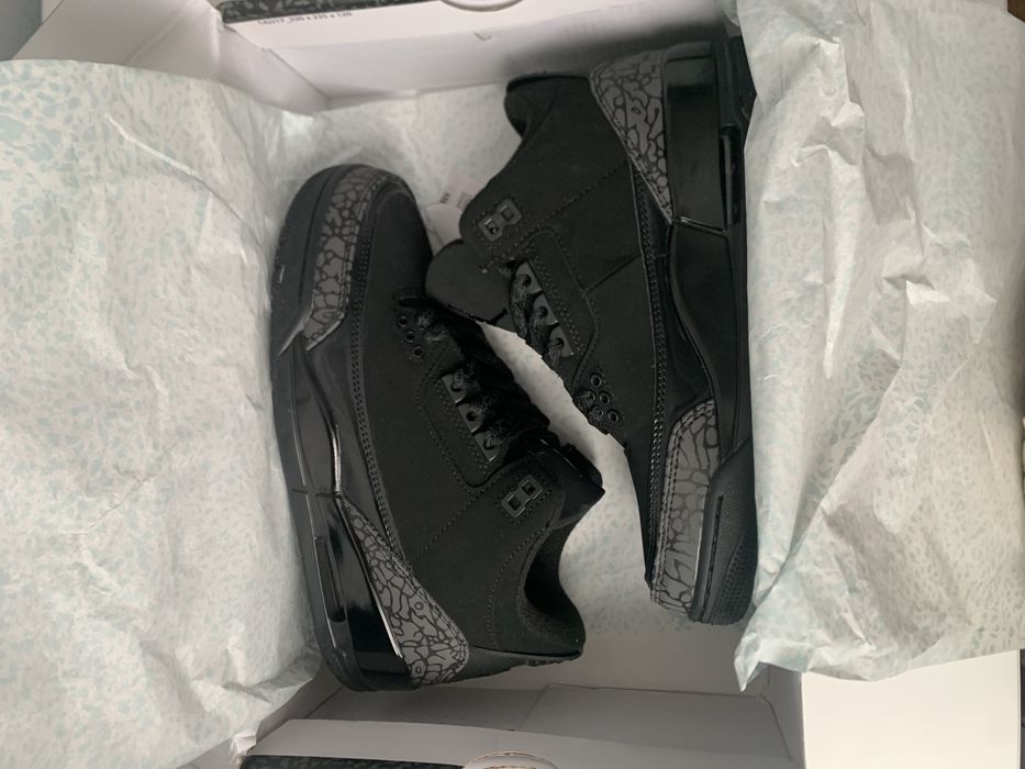 Кроссовки Nike Jordan 3 цена 24к