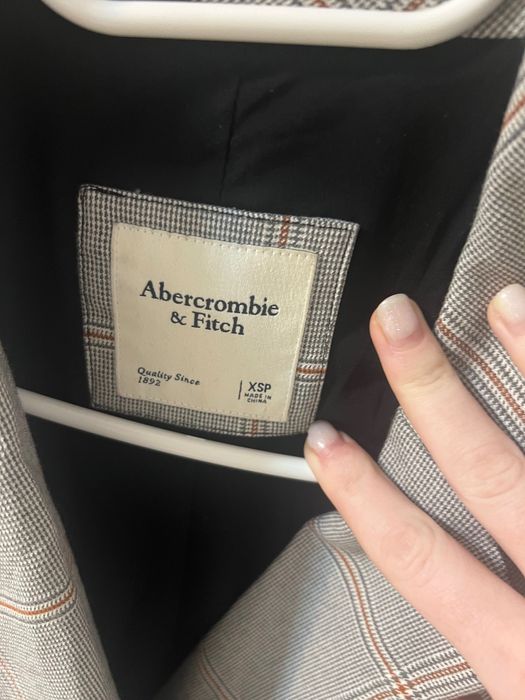 Sacou damă gri în carouri