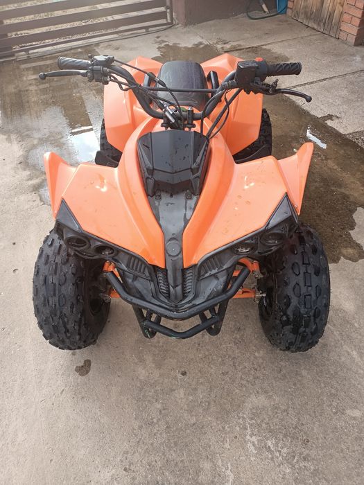 ATV de vânzare, portocaliu