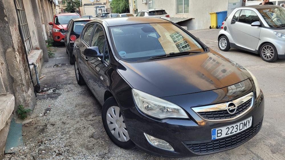 Masina Opel Astra J 2010 1,6 CDTI EURO5 functionala