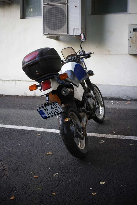Suzuki DR600 Dakar 1986 - Legendă de Dakar, Proiect