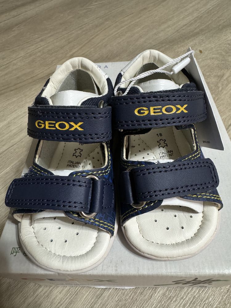 Сандали geox