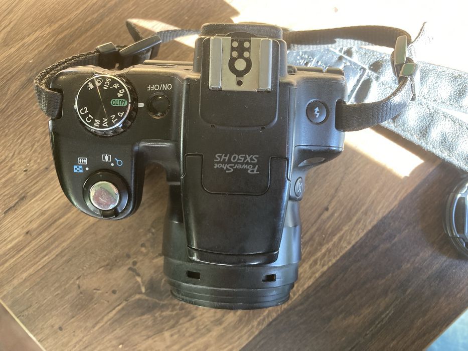 Фотоапарат Canon SX50 ЗА РЕМОНТ