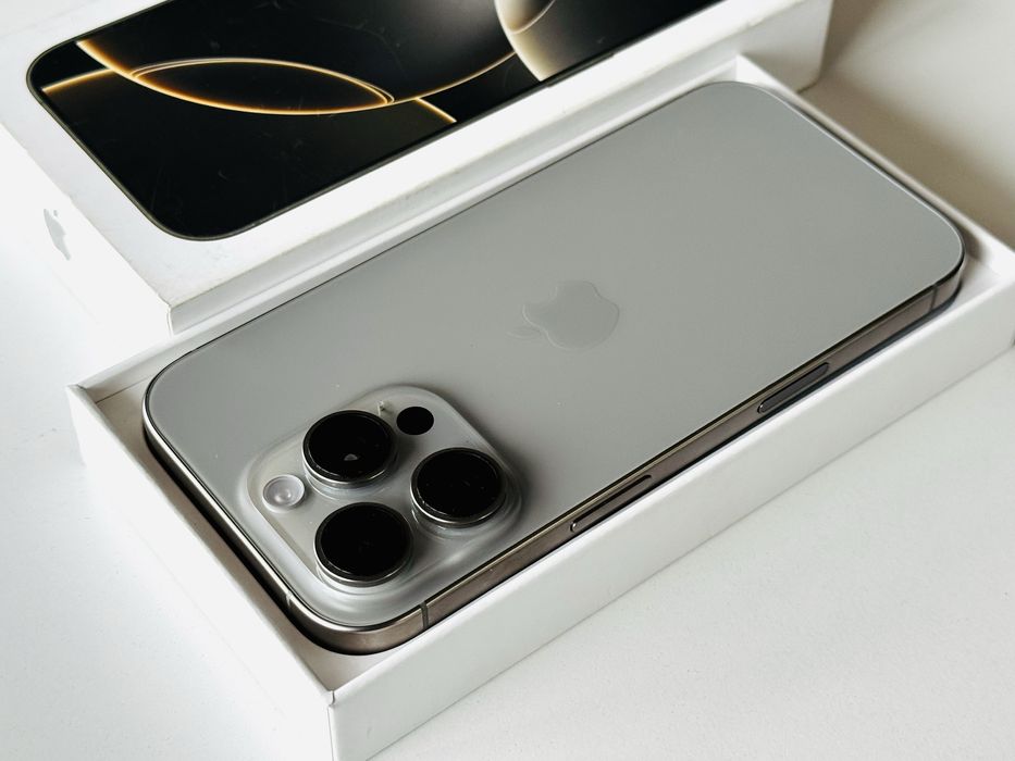 НОВ! Iphone 16 Pro 256GB Natural Titanium Гаранция 1 година