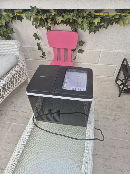 Mașina de făcut ghiață