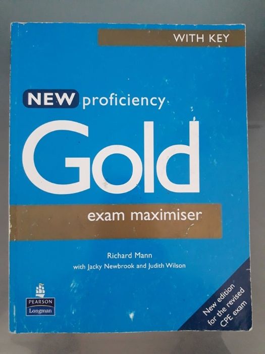 Продавам учебник и уч. тетрадка по Англ. език CAE New proficiency Gold