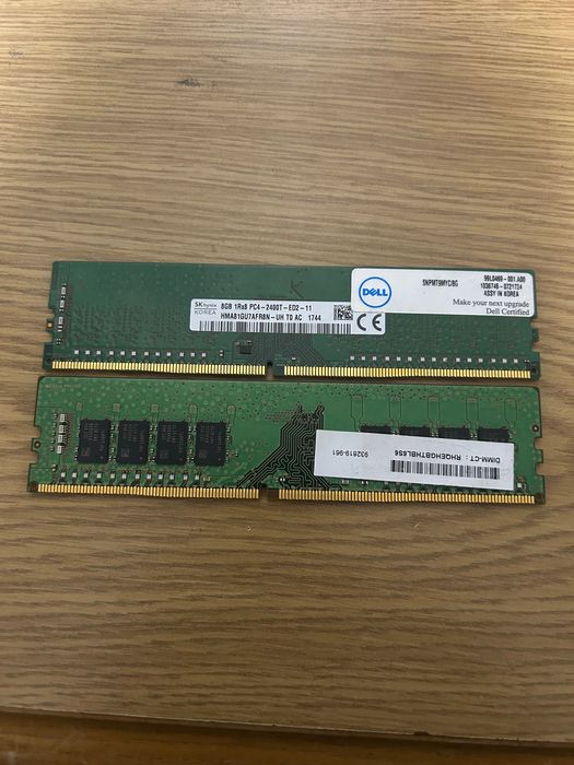 DDR4 RAM 2x8 за компютър
