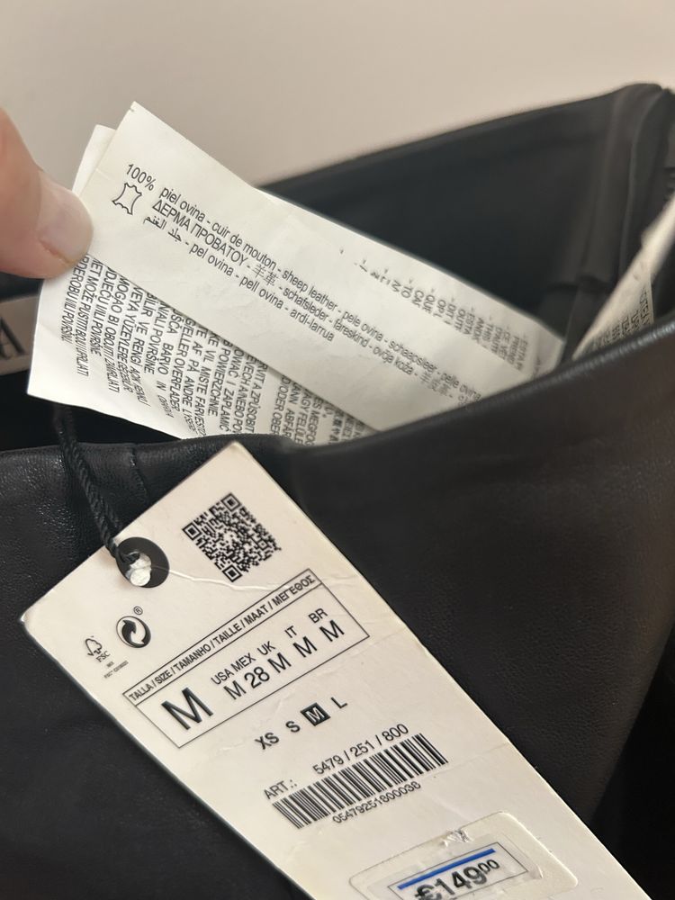 Pantaloni piele naturala negru ZARA