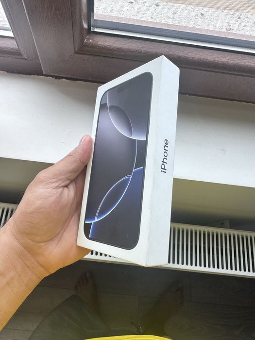 Volswagen bora 1.9 ,6 trepte 131 de cai  si iphone 16 pro max de 256