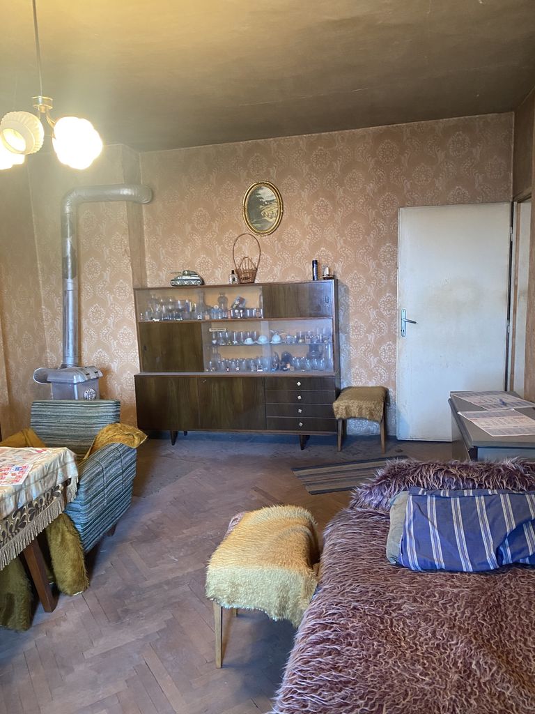 Продава се Тристаен апартамент в Търговище, Запад 1 - 80 кв.м за 874 €/кв.м - Снимка #1