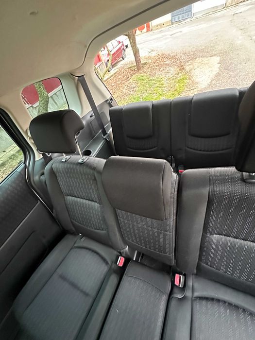 Mazda 5 Facelift 2.0 Diesel 110CP – 7 Locuri – 2010