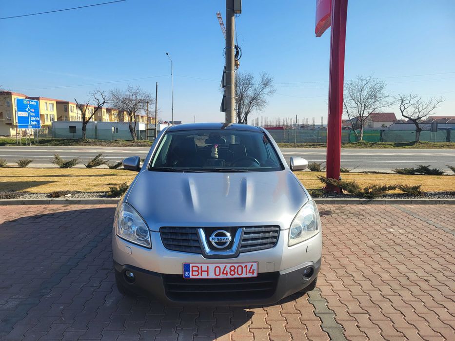 Nissan Qashqai ...
