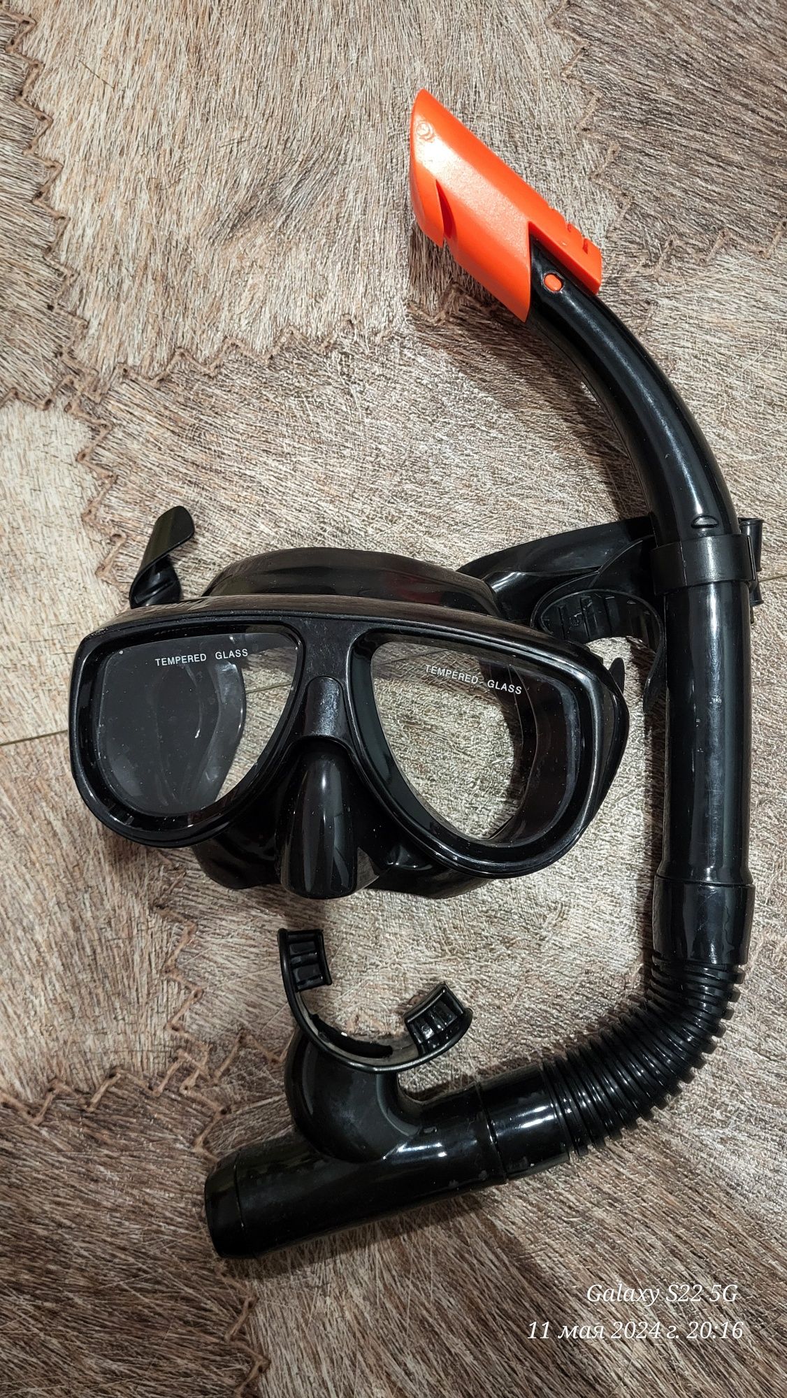 Подводные  маски