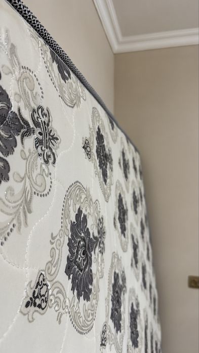 Матрас(почти новый)