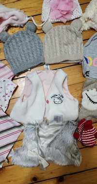 Бебешки шапки,  шал , елечета и ръквички