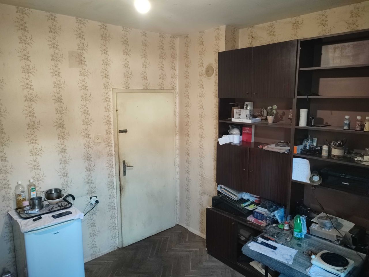 Продава се Четиристаен апартамент в Търговище, Център - 104 кв.м за 907 €/кв.м - Снимка #11