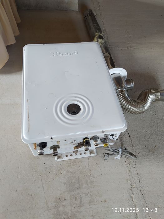 Котел настенный Rinnai