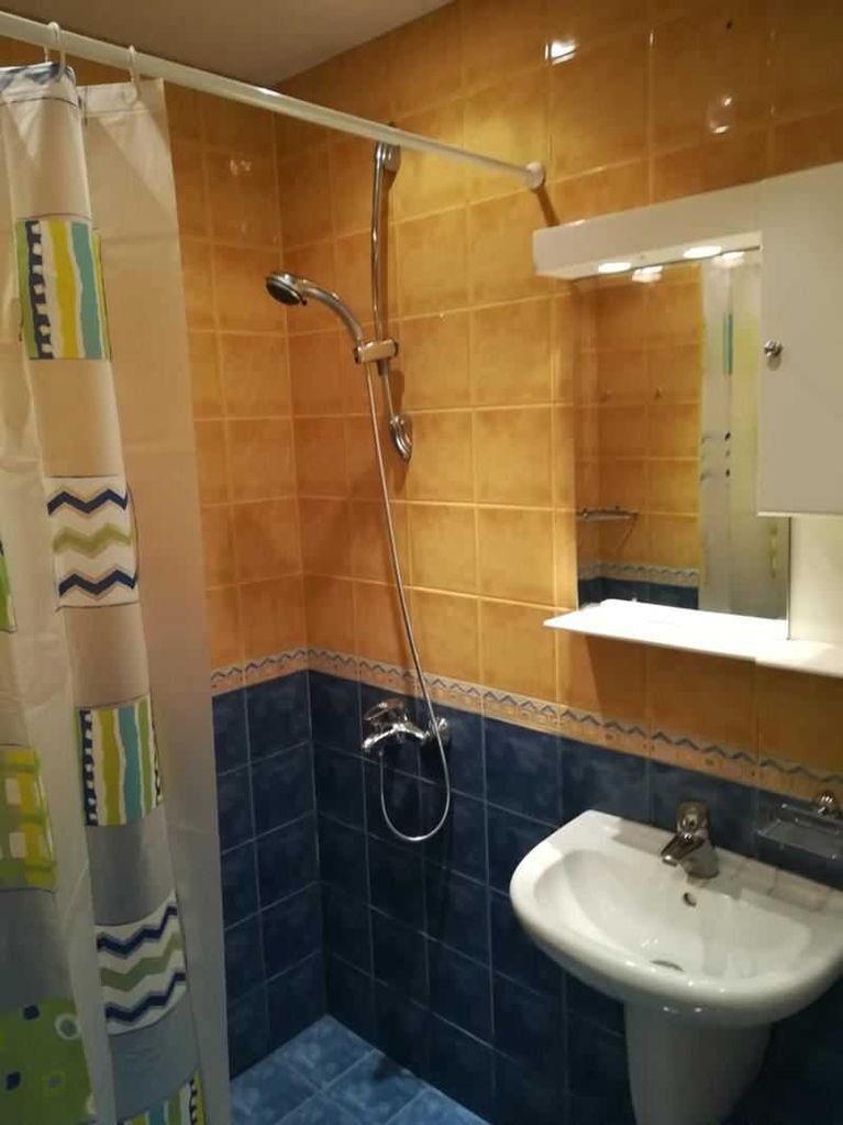 Продава се Тристаен апартамент в София, Красна поляна 1 - 74 кв.м за 1852 €/кв.м - Снимка #3