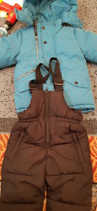 Продам зимний камбенезон очень теплый в отл состояний