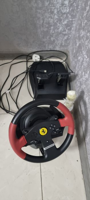 PS4 VR ochki sotiladi polik navarot komplekt