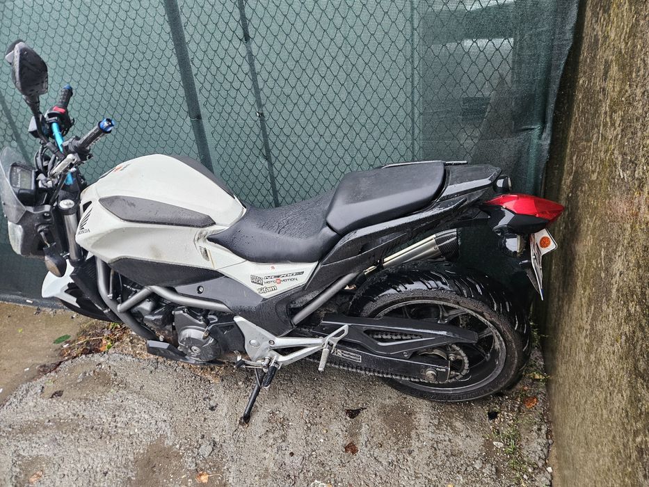 Honda NC700 avariata