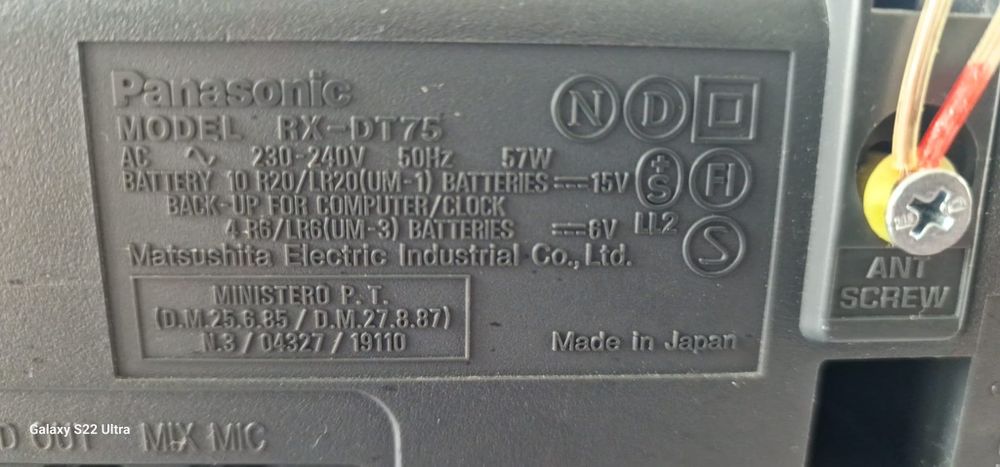 Super Boombox PANASONIC rx-dt75 cu telecomanda