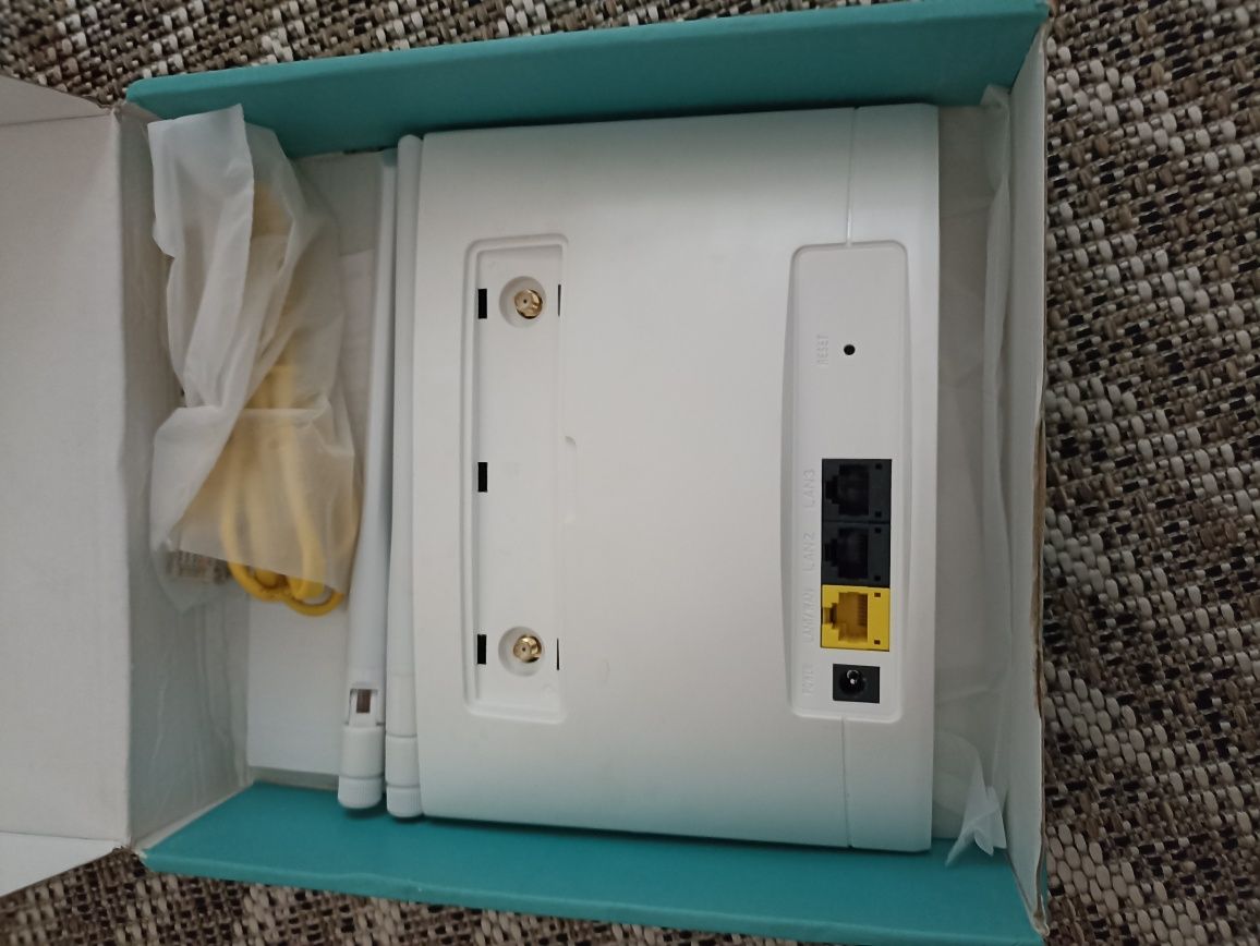 Wi-fi internet router