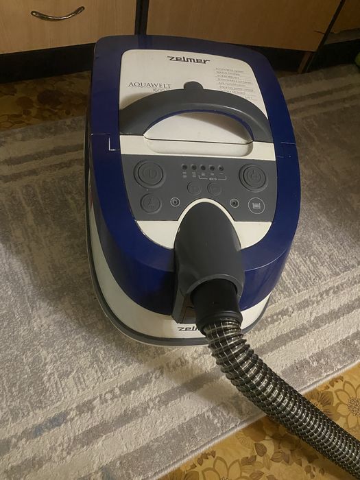 Продам моющийся  пылесос фирмы zelmer