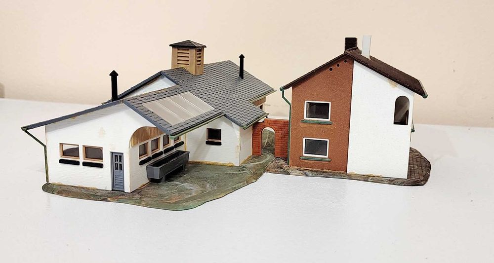 Macheta cladire ferma animale diorama H0 1:87 CFR