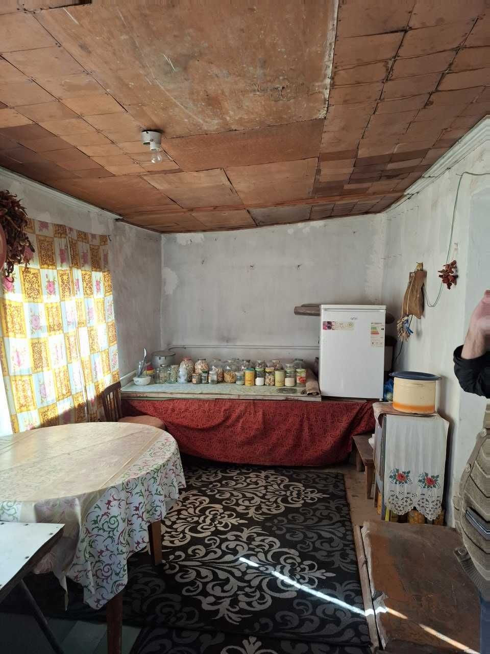 Продается участок с домом Нуравшон, улица Мехнат, сотка 4500 у.е.