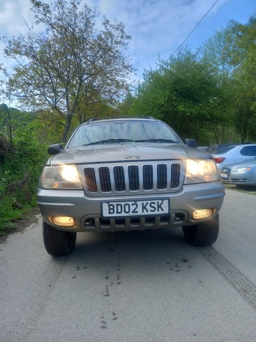 Vând sau schimb jeep grand cherokee 2.7 crd