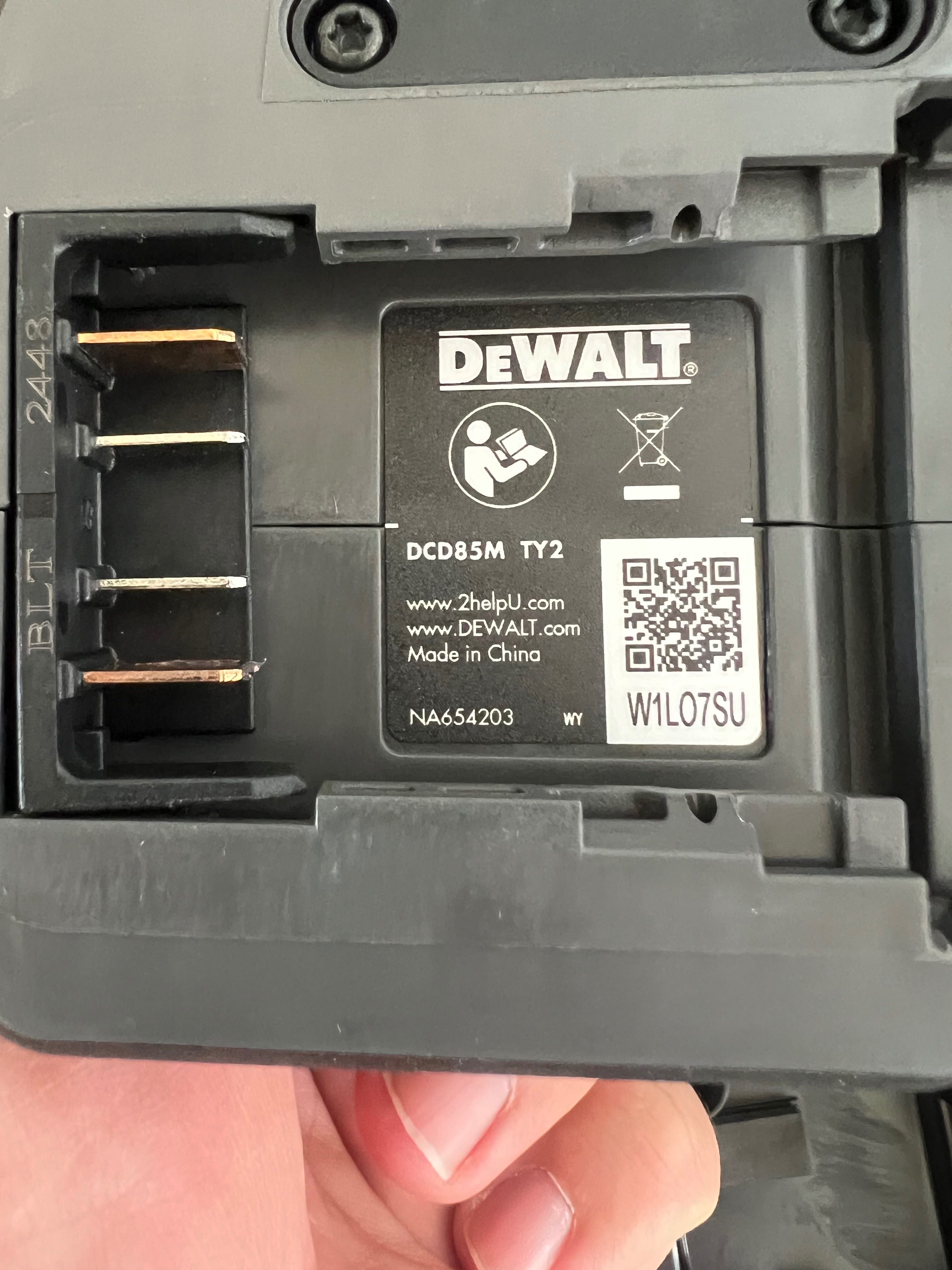 Винтоверт DeWALT DCD85ME2GT McLaren F1 Team 18V