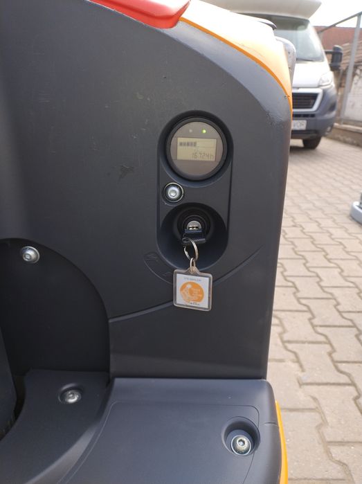 Transpaletă electrică STILL EXU-18 din 2016