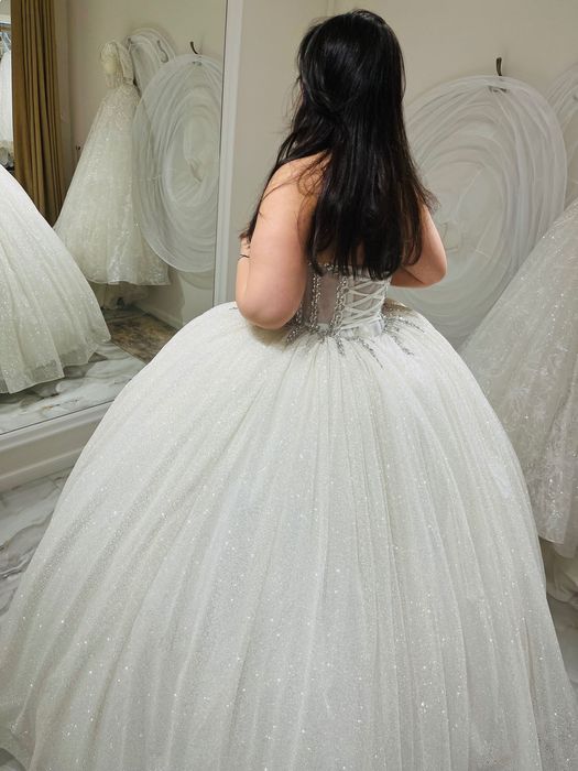 Rochie de mireasa printesa