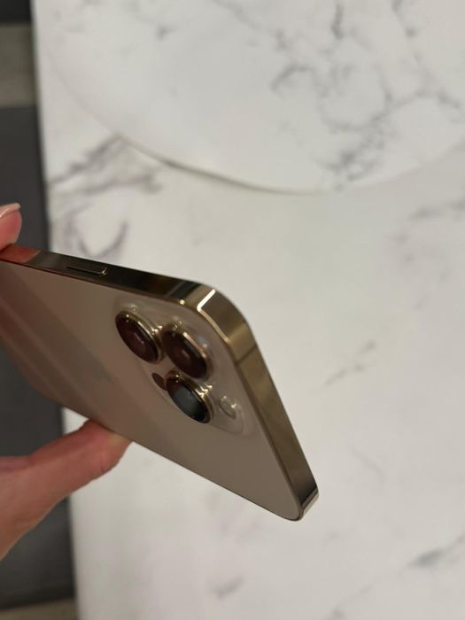 IPHONE 13 PRO  / 256 GB / Gold / Impecabil ( ca nou)