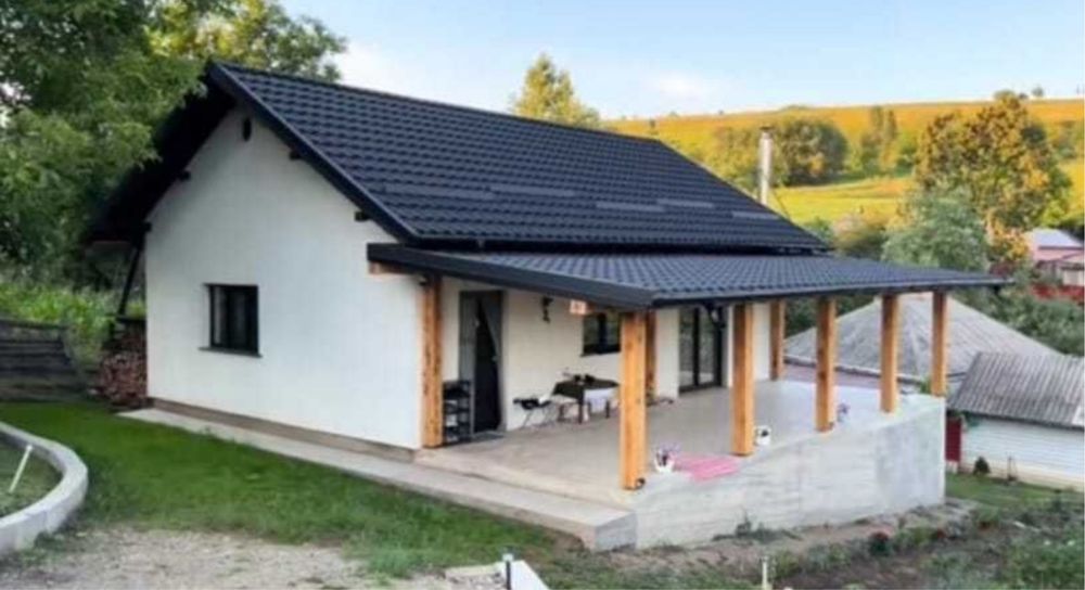 Case pe structura metalica la comanda