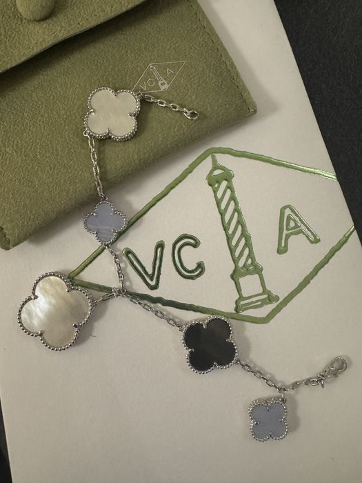 VCA Magic Alhambra 5 motif гривна 750/18k