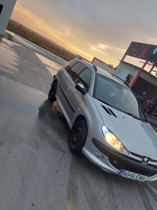 Vând Peugeot 206