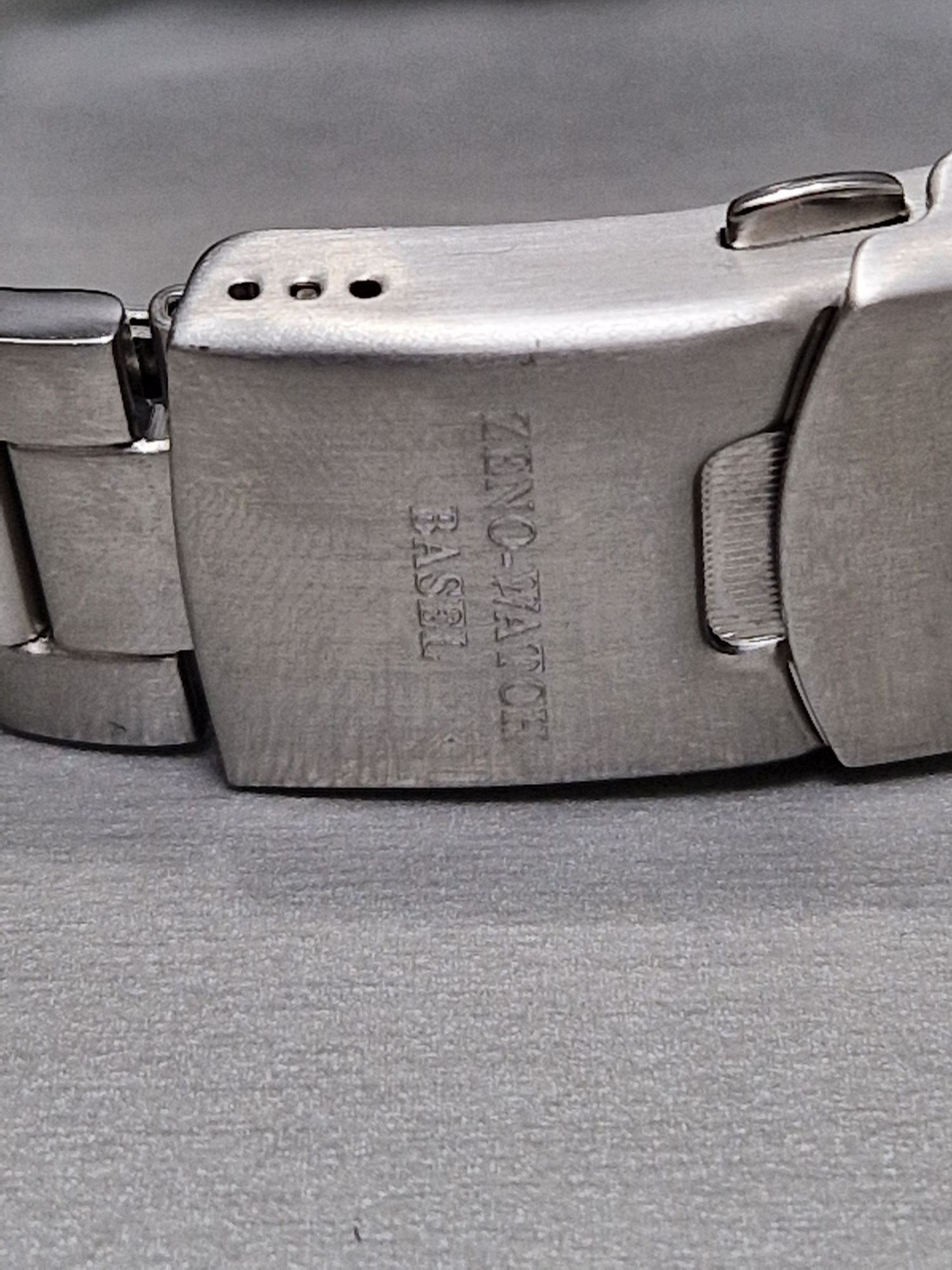 Zeno-watch basel aerplane Diver 45mm AUTOMATIC 6349 оригинален