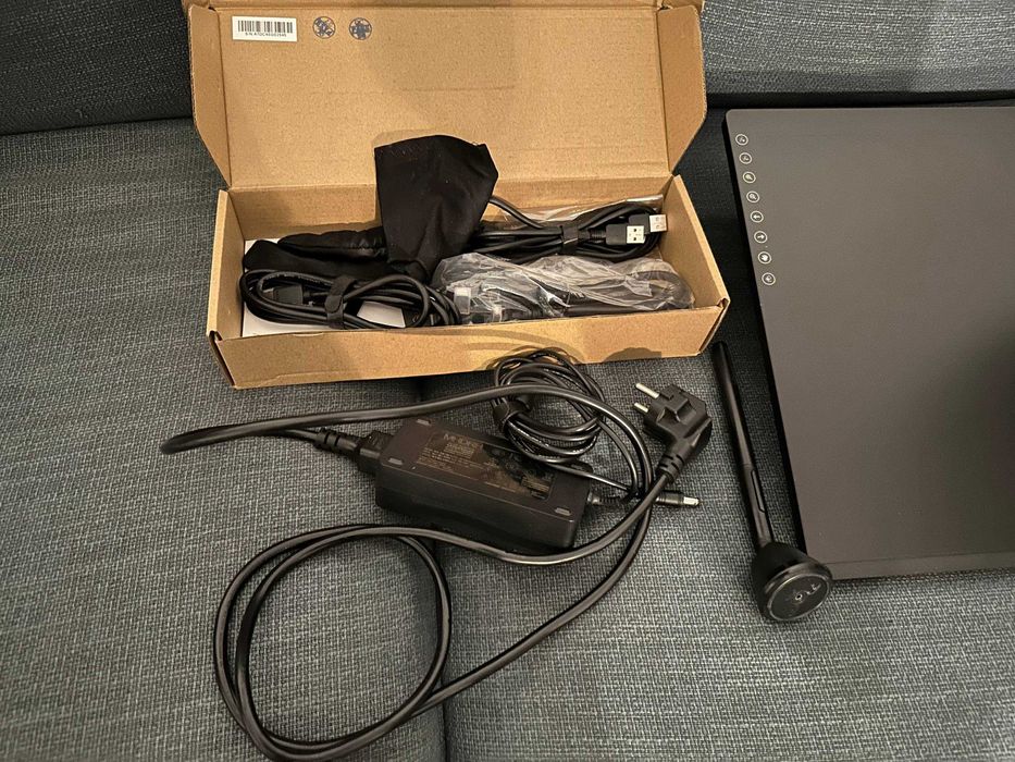 Таблет Gaomon PD2200 21.5"