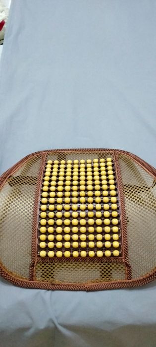 Автоаксесуар для спины.