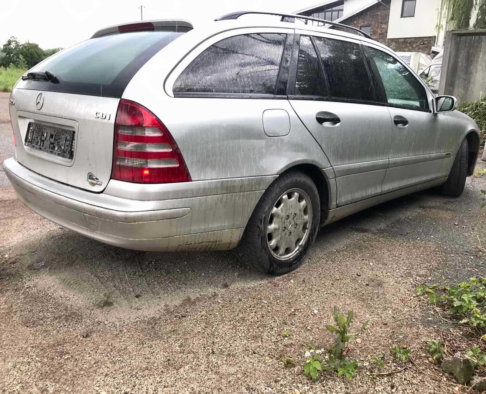 На части W203 2.2cdi Mercedes-Benz