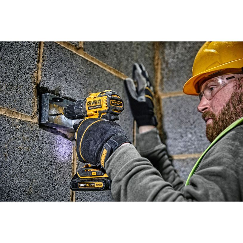 Акумулаторен Безчетков Винтоверт DeWALT DCD708N 18V XR 65Nm