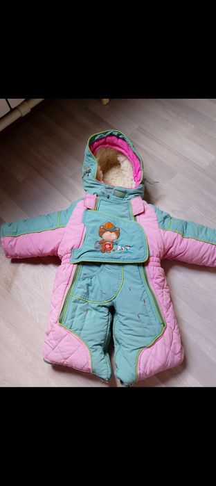 Зимние комбинезоны и куртка