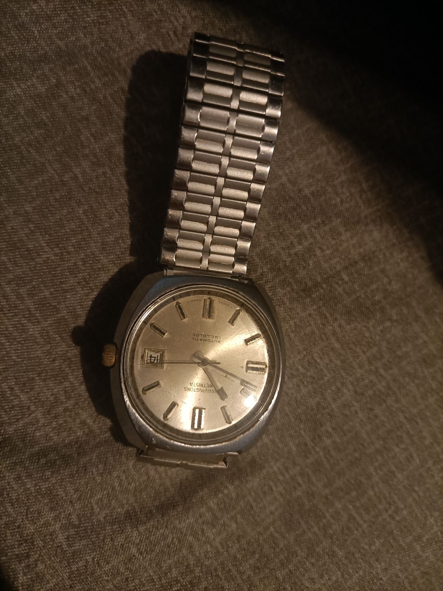 Vând ceas automatic