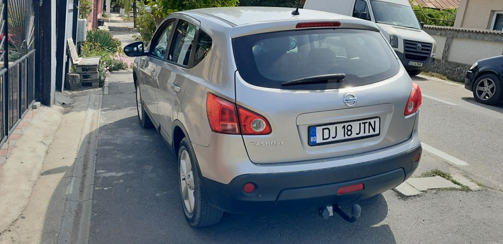 Nissan Qashqai 1.6 benzina