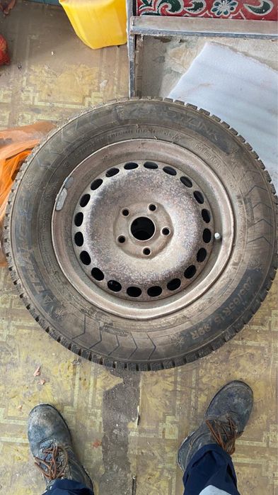 Шина с диской комплект С4