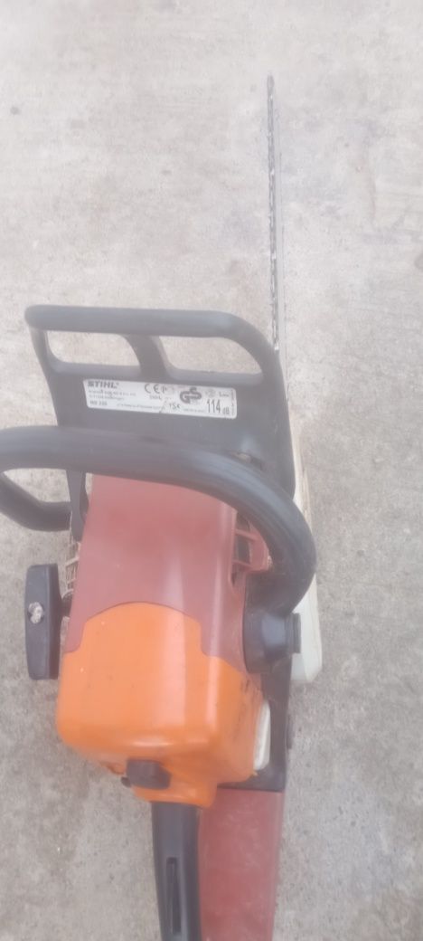 Vând drujba Stihl ms 230