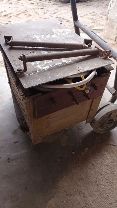 Vând aparat de sudura și instant gaz